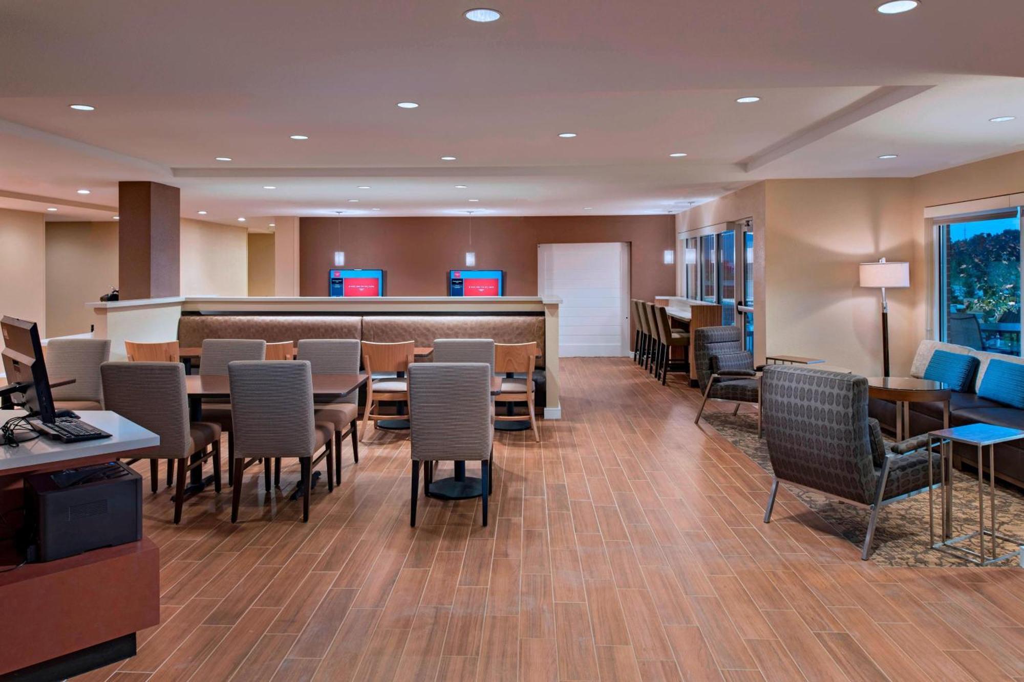 Towneplace Suites By Marriott Columbia Exterior photo